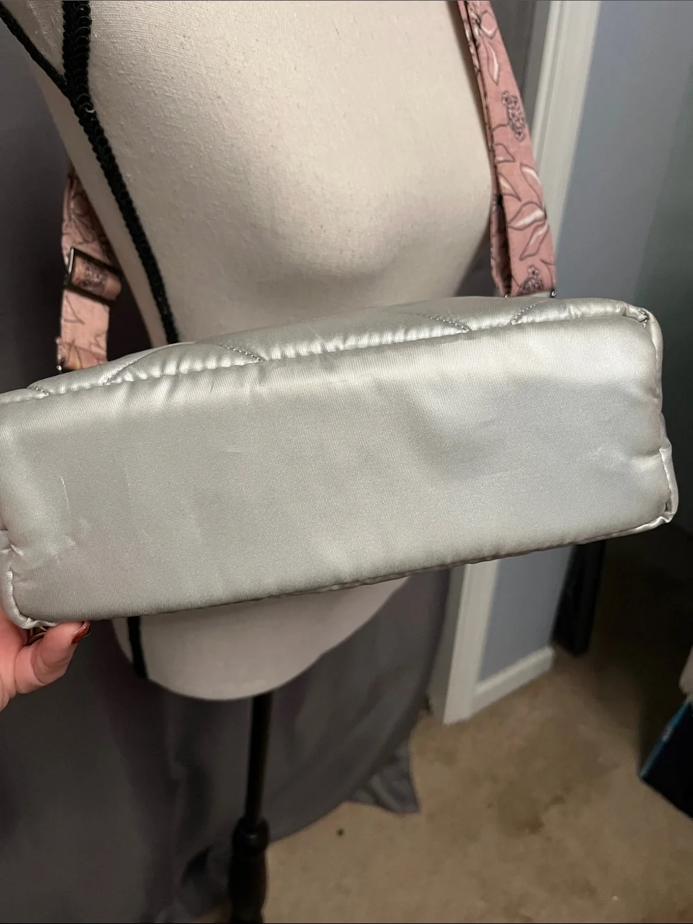 lug Silver Quilted Crossbody with Pink Floral Strap